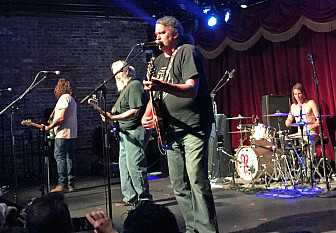 Shandon on stage with the Meat Puppets
