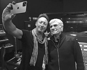 Julian Lennon snapping a selfie with Dennis