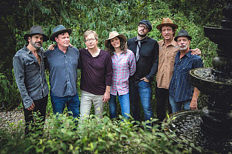 Brickell with the New Bohemians