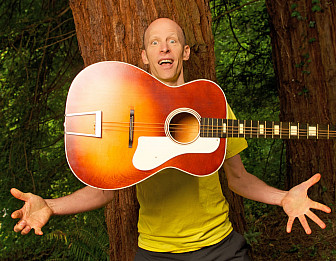 Caspar Babypants, aka Chris Ballew, frontman of The Presidents Of The United States Of America<br>Photo: Brian Kasnyik