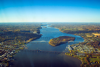 The Susquehanna River valley<br><a href="https://www.flickr.com/photos/aharrin1/11317643886/" target="_blank">Aaron Harrington</a>, via Flickr, CC 2.0