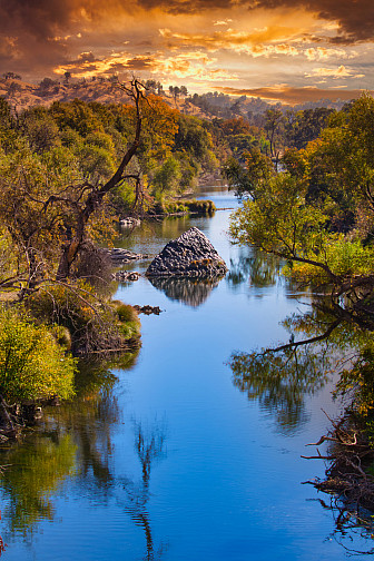 Putah Creek in Winters, California<br>Photo: Mike Galli, Dreamstime