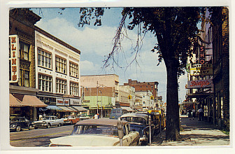 A postcard of Main Street, Ann Arbor, in the late 1950s<br>Photo: <a href="https://www.flickr.com/photos/70251312@N00/8052194150/" target="_blank">Wystan</a>, via Flickr, CC 2.0