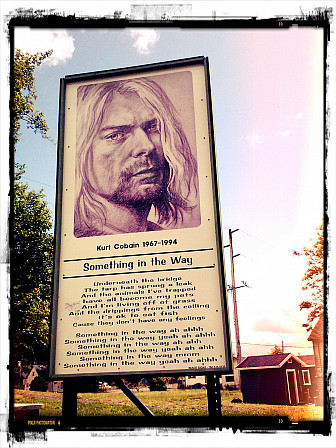 Kurt Cobain memorial at Riverfront Park with the lyrics to "Something In The Way"<br>Photo: <a href="https://www.flickr.com/photos/85775143@N08/7852027702" target="_blank">popturf.com</a>, via Flickr, CC 2.0