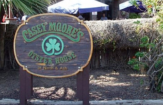 Casey Moore's Oyster House, 9th and Ash, Tempe, Arizona<br>photo by the author
