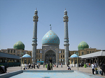 The Jamkaran mosque in Iran<br>Photo: <a href="https://commons.wikimedia.org/wiki/File:MasjideJamkaran.jpeg">Iahsan</a>, <a href="http://creativecommons.org/licenses/by-sa/3.0/">CC BY-SA 3.0</a>, via Wikimedia Commons