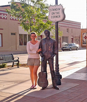 Another corner stander.<br>Photo: <a href="https://www.flickr.com/photos/kodakkerouacs/" target="_blank">Mary Miller</a>, via Flickr, CC 2.0