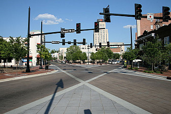Five Points in Durham, North Carolina<br>Photo: <a href="https://commons.wikimedia.org/wiki/File:2008-06-18_Five_Points_in_Durham.jpg">Ildar Sagdejev (Specious)</a>, <a href="https://creativecommons.org/licenses/by-sa/3.0">CC BY-SA 3.0</a>, via Wikimedia Commons