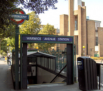 Warwick Avenue tube station, London<br><a href="https://commons.wikimedia.org/wiki/File:Warwick_Avenue_tube_entrance.jpg">Oxyman</a>, <a href="http://creativecommons.org/licenses/by-sa/3.0/">CC BY-SA 3.0</a>, via Wikimedia Commons
